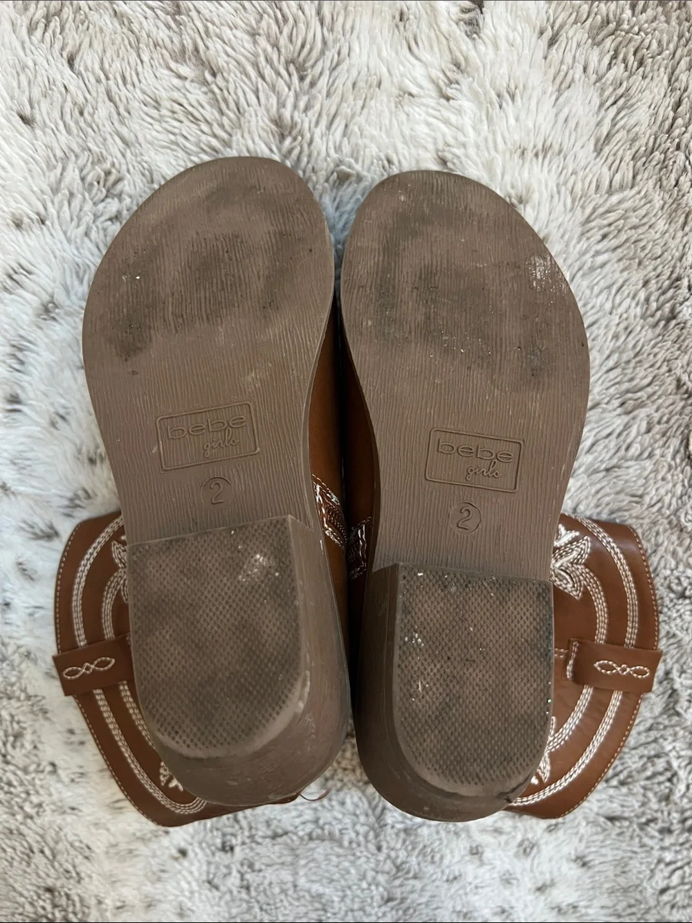 2 | bebe Girls Tan Western Embroidered Boots